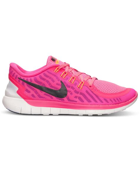 nike free schuhe damen pink|Pink Nike Free Running Shoes.